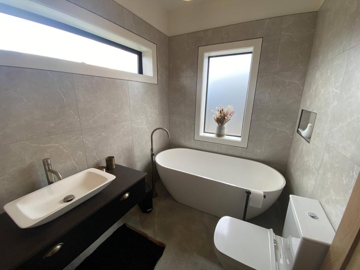 Black Stilt Retreat, Stunning Luxury Property Twizel Exteriér fotografie