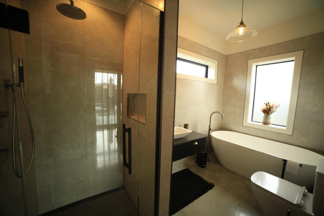 Black Stilt Retreat, Stunning Luxury Property Twizel Exteriér fotografie