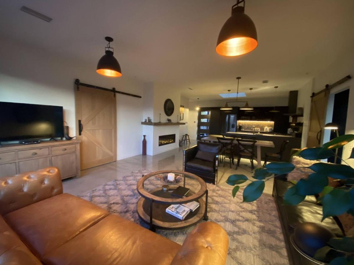 Black Stilt Retreat, Stunning Luxury Property Twizel Exteriér fotografie